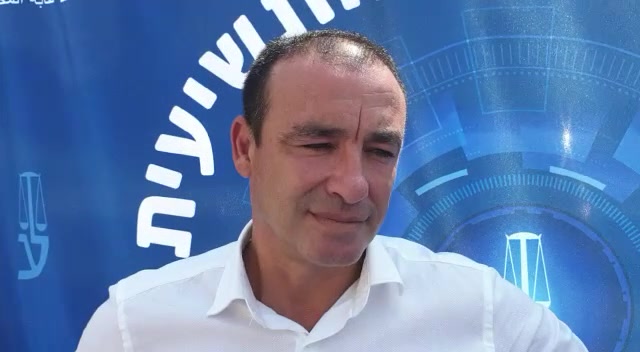 זק-חן-תיק-4000~1