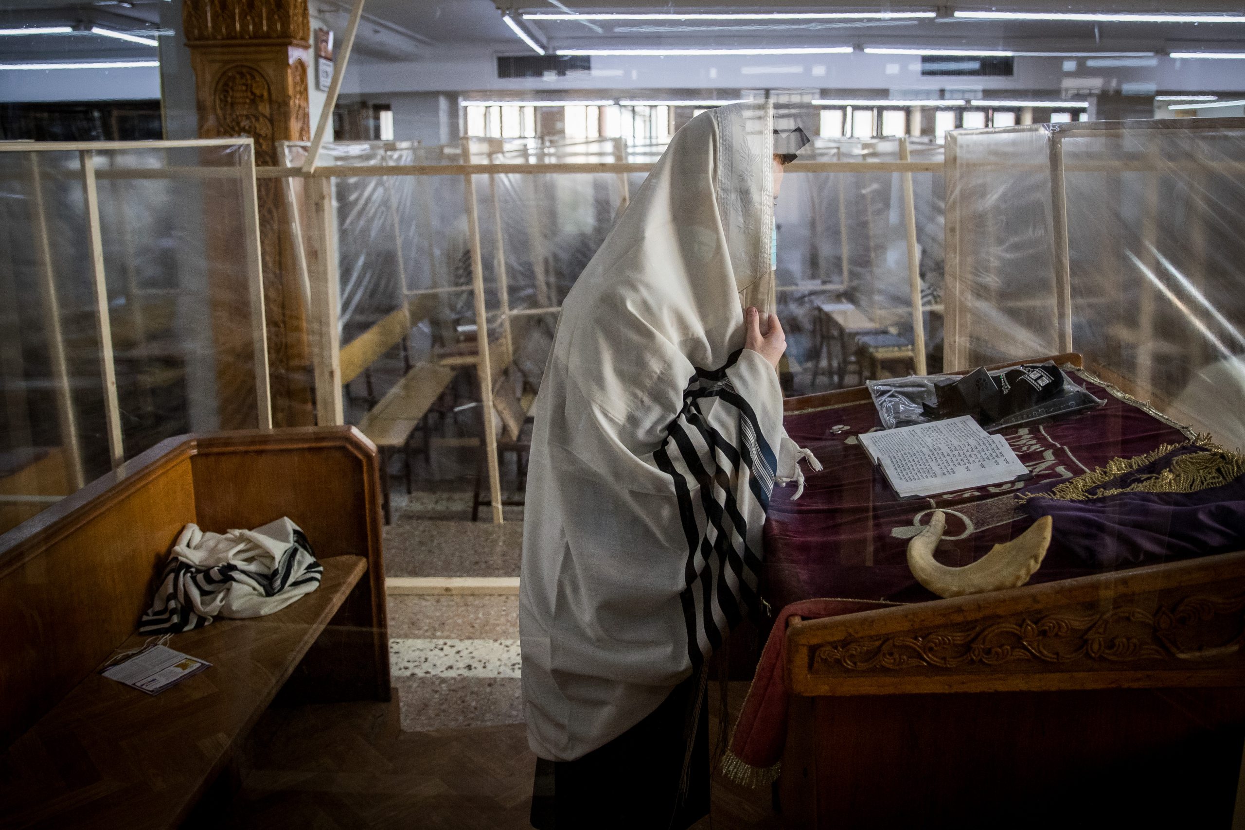 ארגון בתי הכנסת: עדיף לא להתפלל בבתי הכנסת
