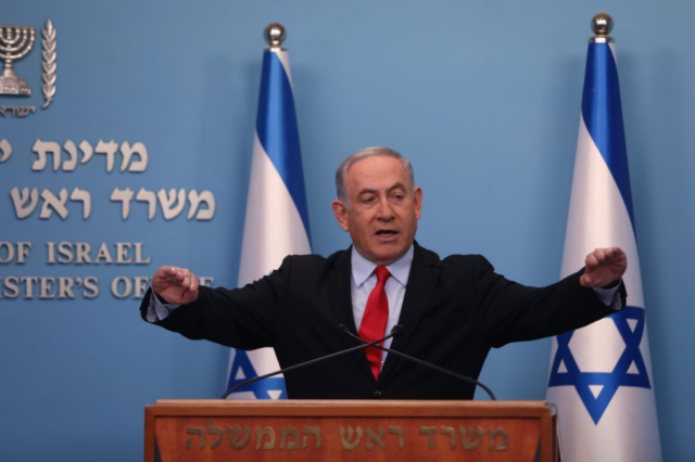 נתניהו: "מבקש ממנהיגי החרדים לגלות אחריות"