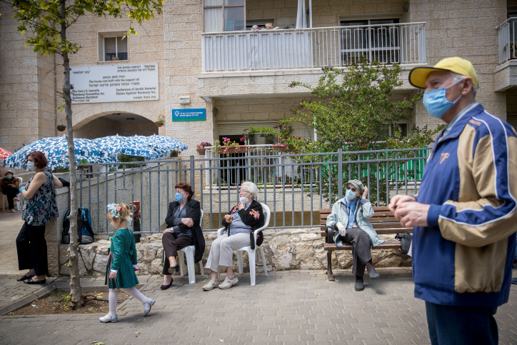 זקנה וקורונה – השלכות קשות ופתרון יצירתי