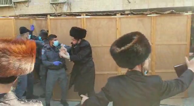 לוויה אדמור פיטסבורג צילום: מוטי זילברברג מחאות החרדים הקיצוניים 2