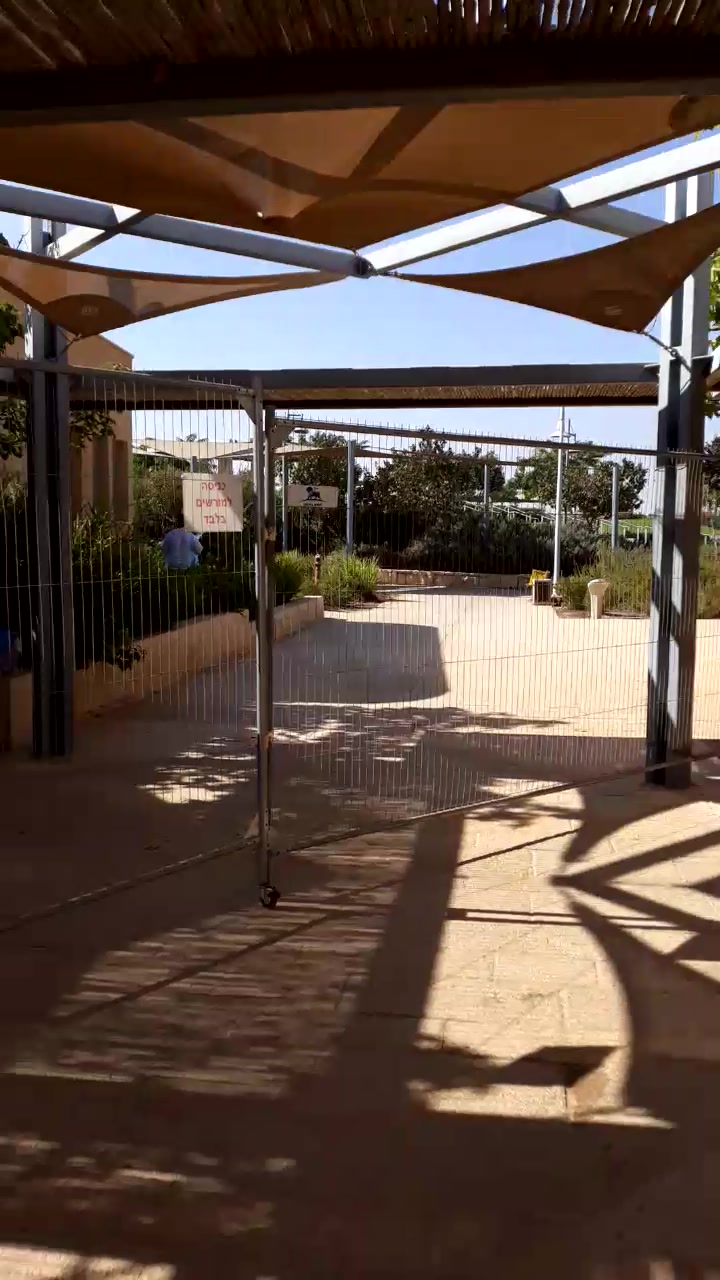 WhatsApp Video 2020-10-05 at 13.33.50 (1)