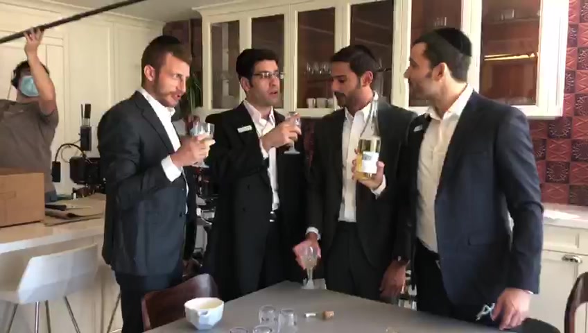 WhatsApp Video 2020-10-13 at 15.11.09