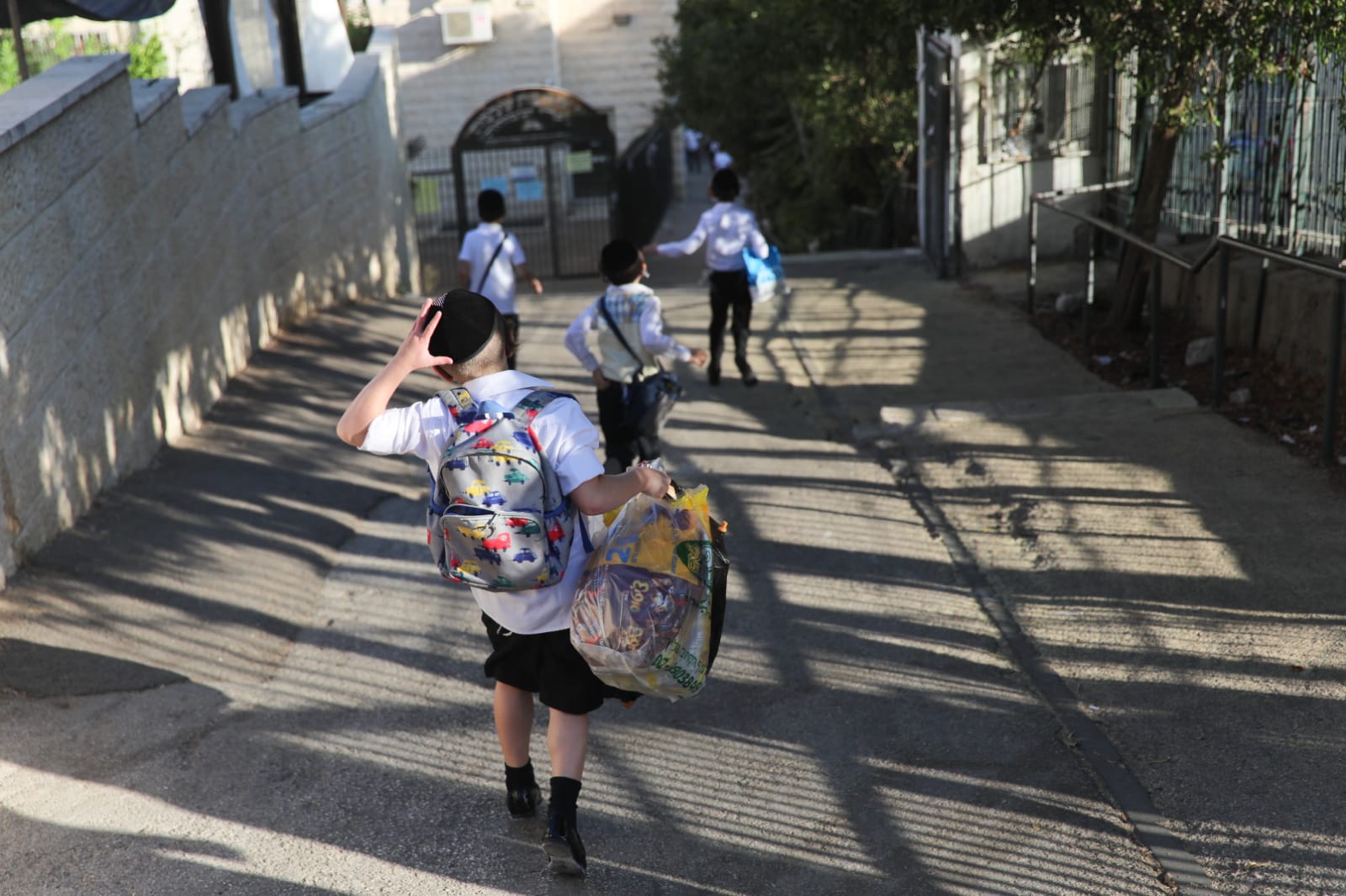 תרמתם להקמת בית ספר חדש? אולי עשיתם נזק