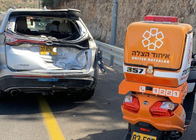 הרכב הנפגע. תיעוד מבצעי איחוד הצלה