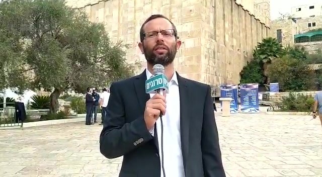 ישראל גנץ תפילה למען טראמפ