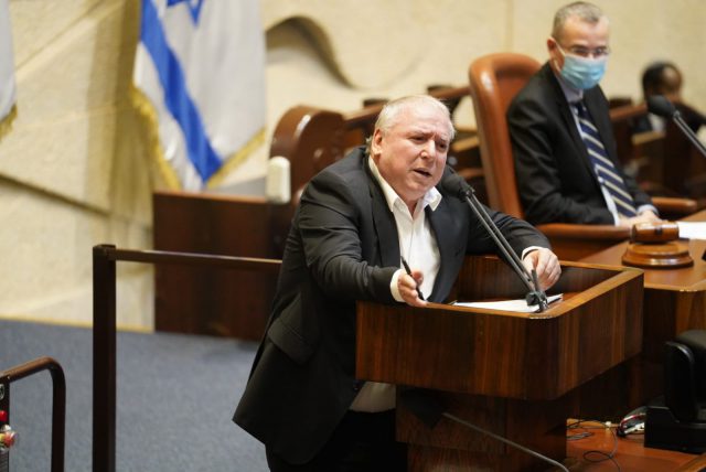 השר דודי אמסלם במליאה