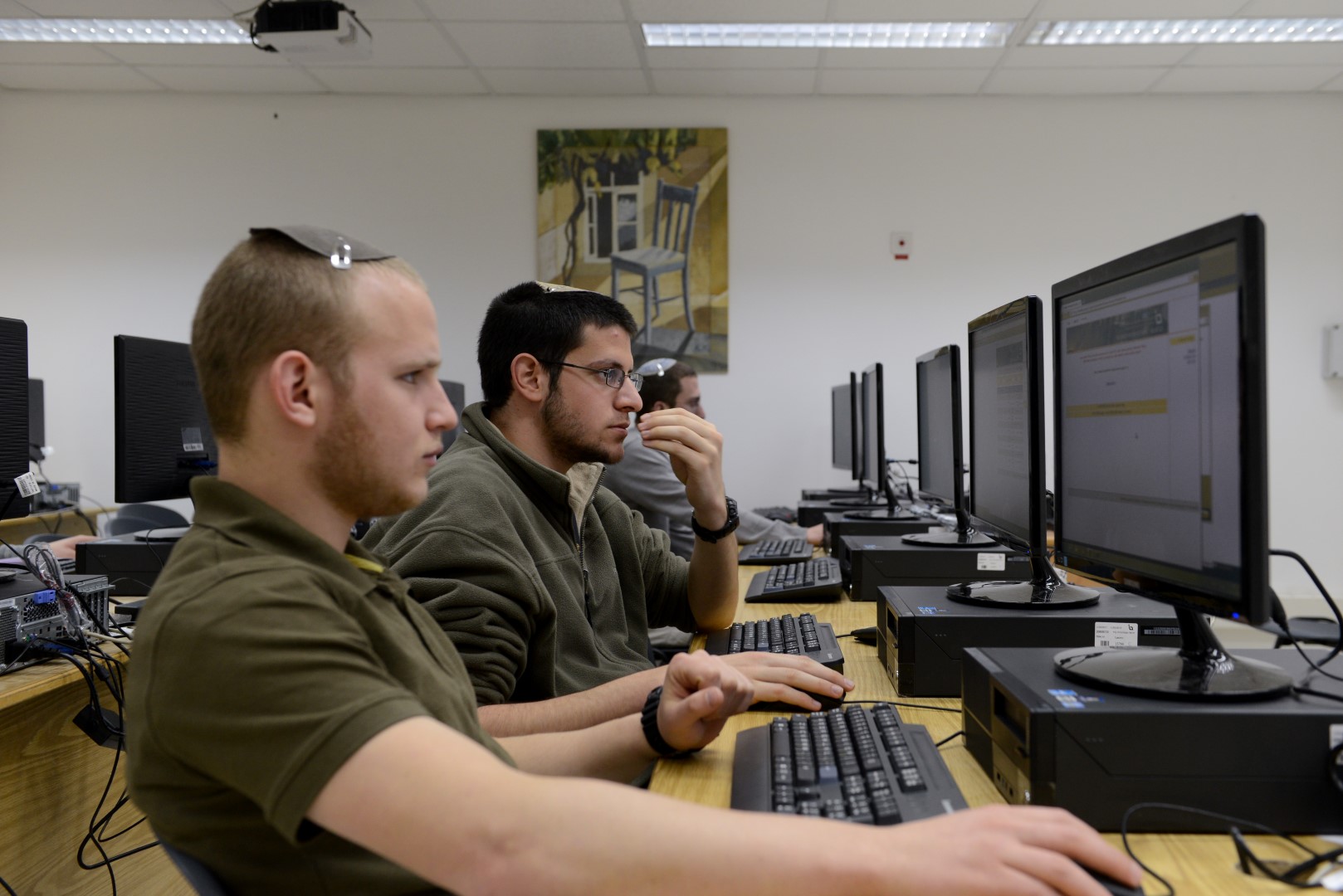 קורס חדש יכשיר צעירים לעבודה בחברות טכנולוגיה