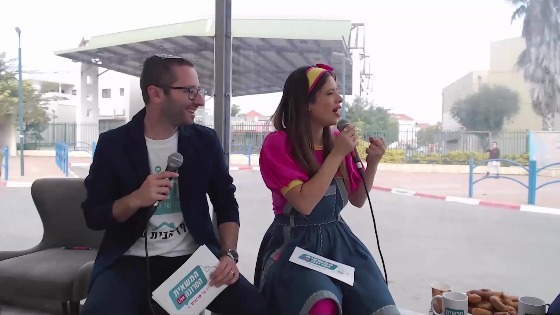 אלון דוידי המשאית הסרוגה בשדרות