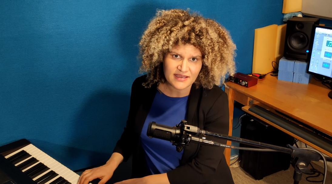 צפו: אודהליה ברלין בחידוש מפתיע לשולי רנד
