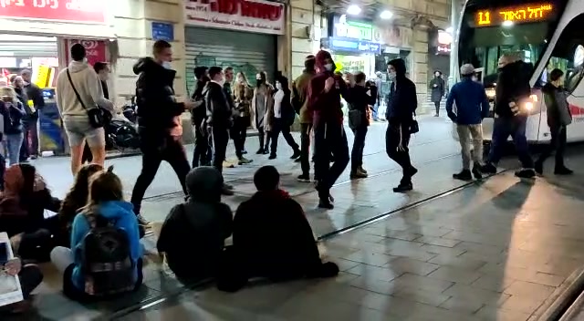 WhatsApp Video 2020-12-30 at 20.28.27