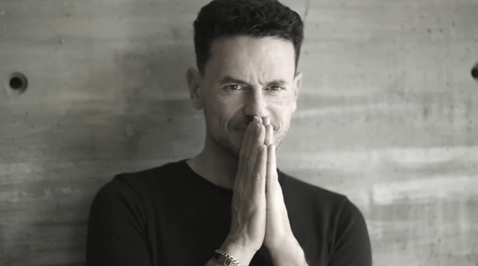 "מרגיש שזה הזמן": גיא זו-ארץ יוצא בפרויקט חדש