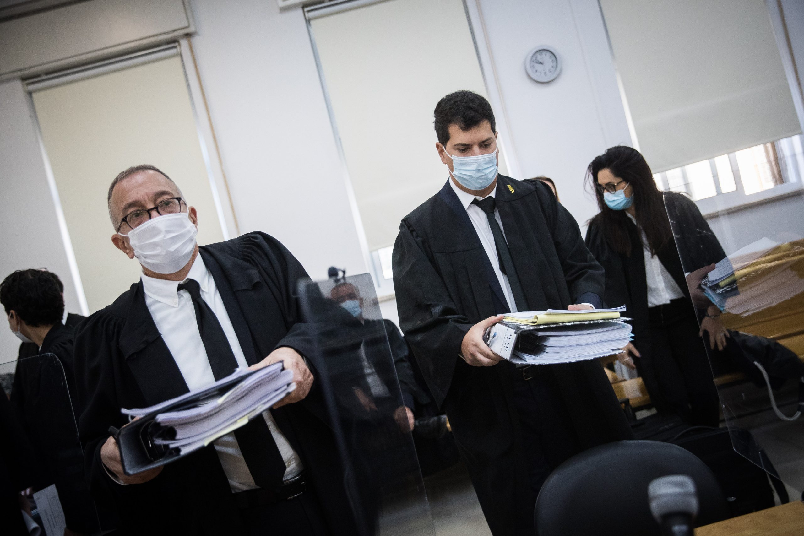 פרקליטי נתניהו: ראש הממשלה לא ביקש חסינות