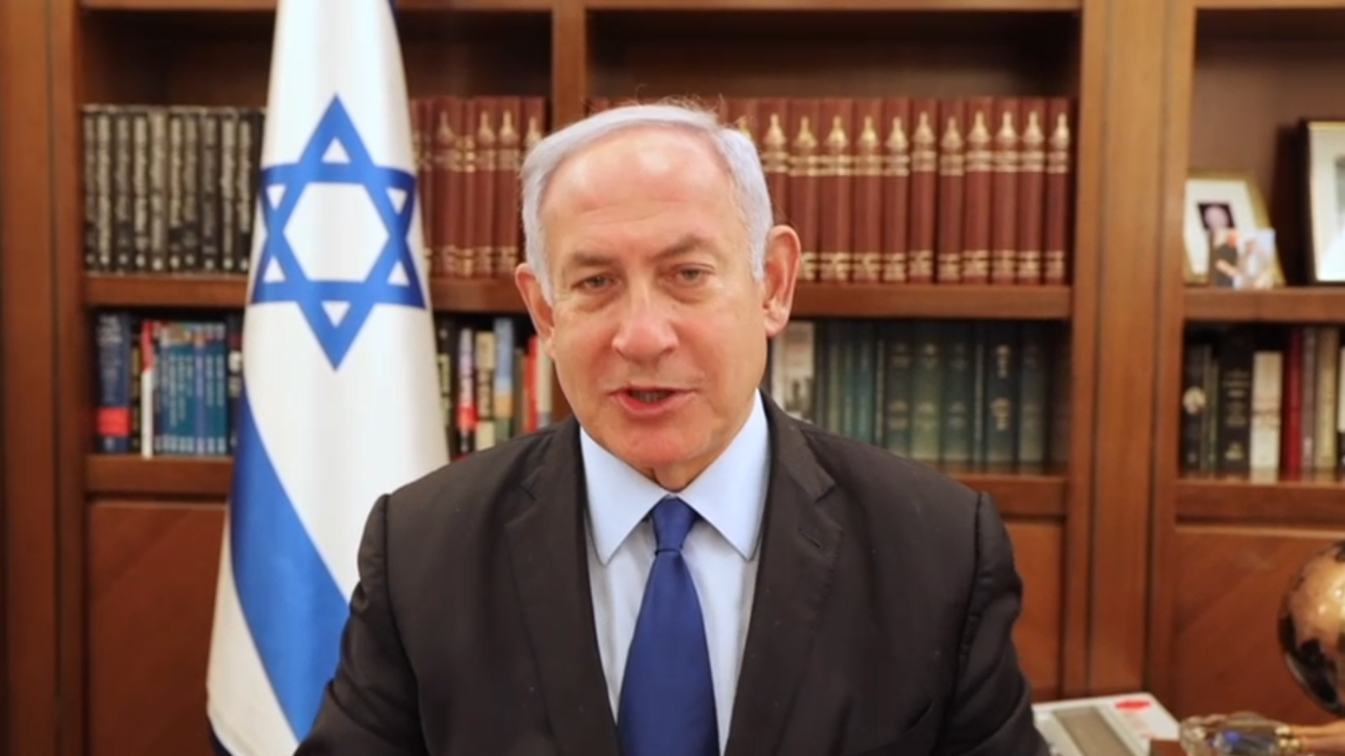 נתניהו במשדר סרוגים: "הרב אלישע חיבר בין כולם". צפו