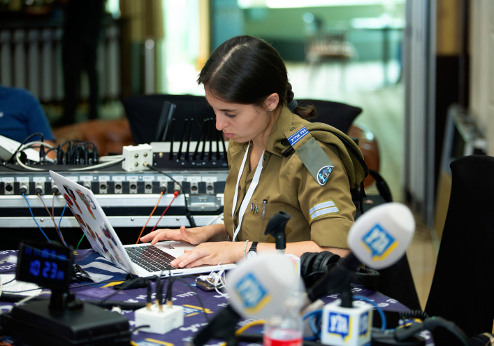 החלטה הסטורית של גנץ: גל"צ תצא ממשרד הבטחון
