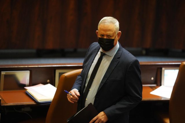 גנץ. הרוטציה עם נתניהו לא צלחה