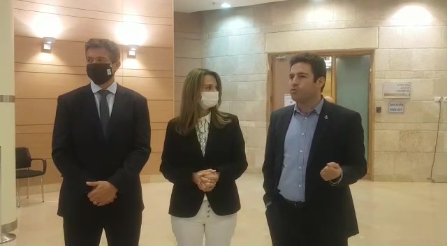 האוזר הנדל הגשת רשימות תקווה חדשה