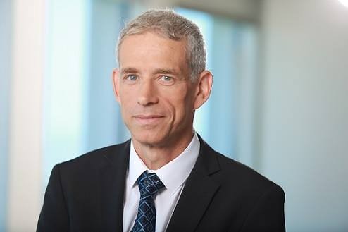 עו"ד מיכאל גינסבורג, ייצג את חברת החשמל