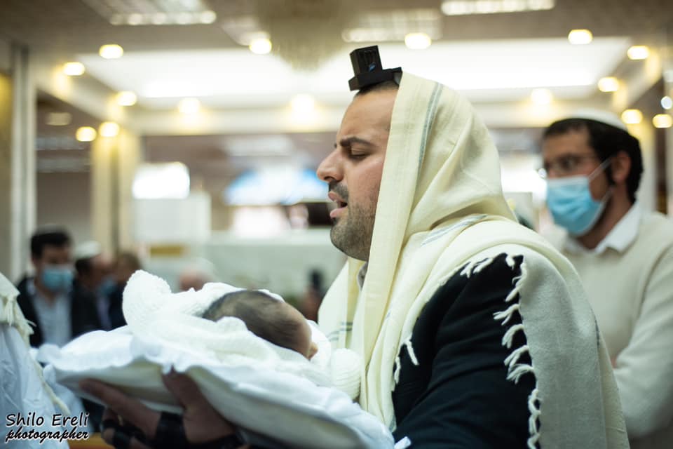 מרגש: עקיבא חושף את השם שבחר לבנו