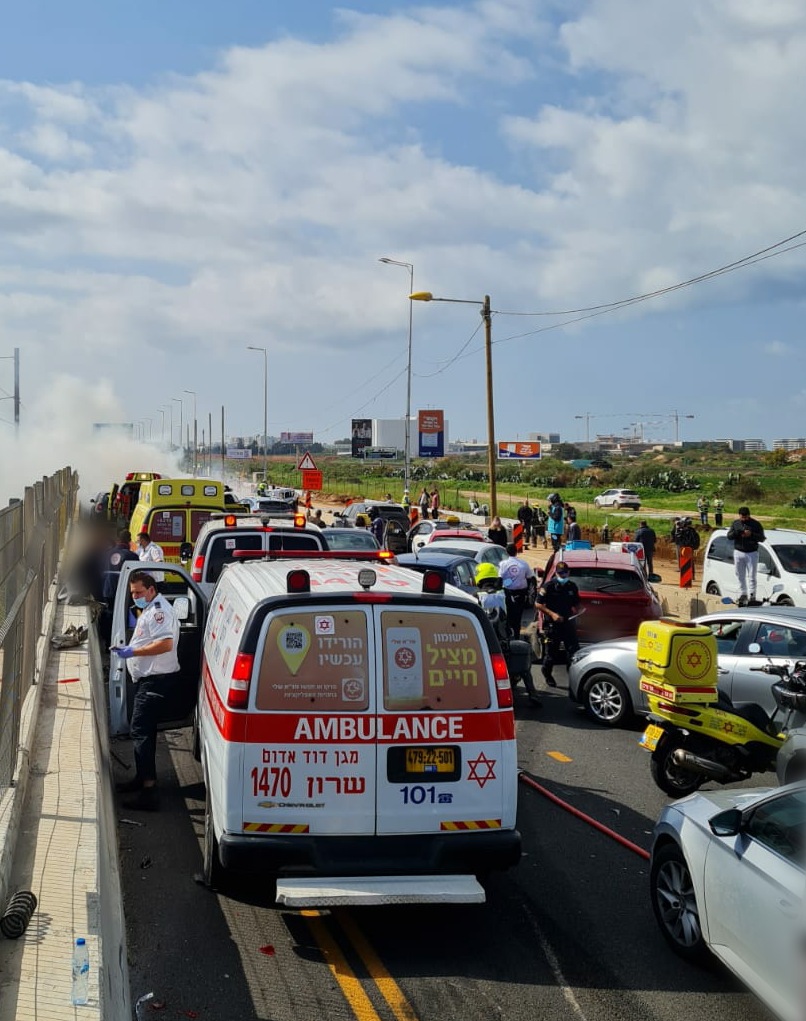 נמלט מהשוטרים על 148 קמ"ש ופגע במספר כלי רכב