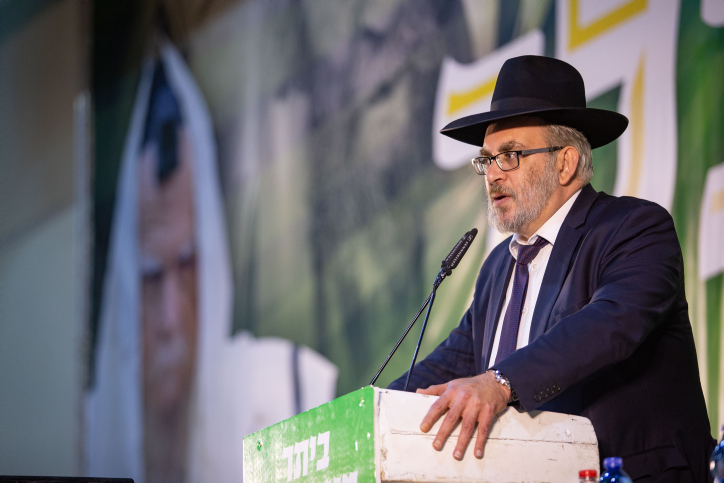 יעקב אשר: "מציע לליברמן ללכת לפסיכיאטר טוב"