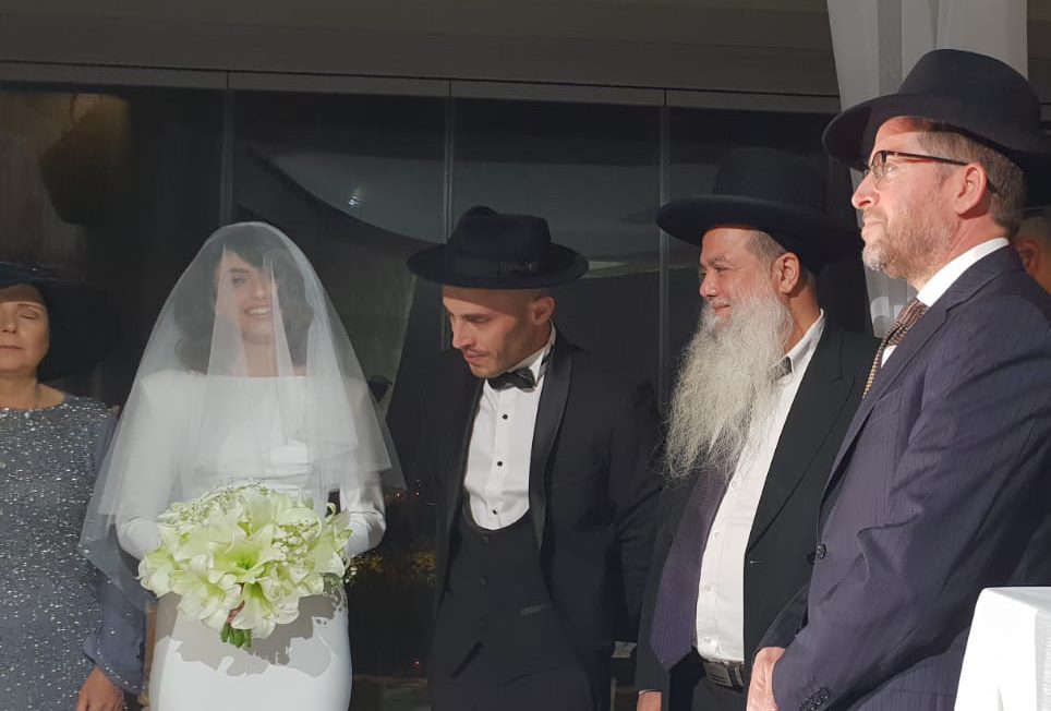 מזל טוב: נתן גושן התחתן. צפו