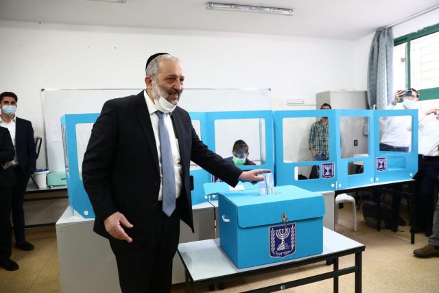 אריה דרעי