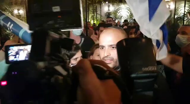 WhatsApp Video 2021-03-23 at 23.30.58 (1)