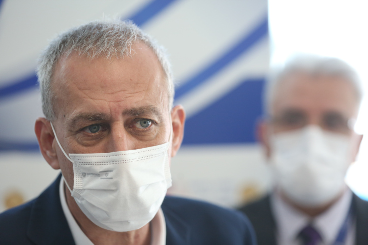 פרופ' אש: "נדון בהורדת המסכות"