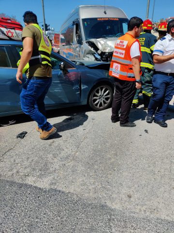 זירת התאונה ברחוב דרך חברון פינת צבי נוימן בירושלים