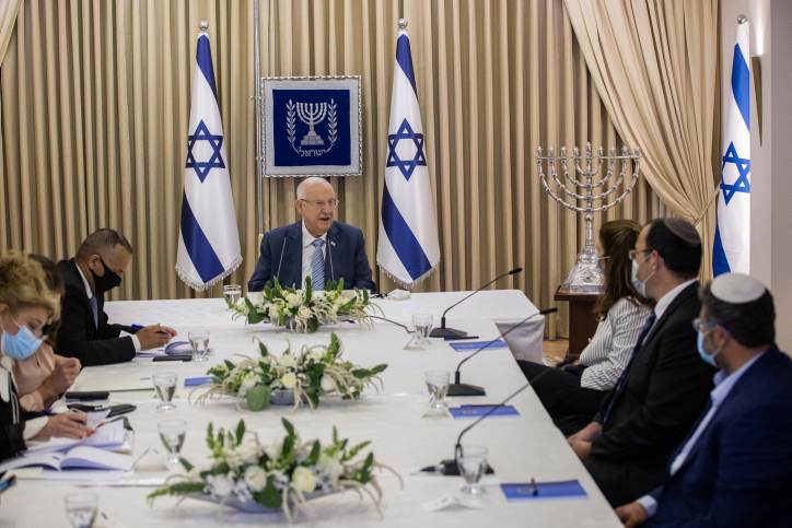 צפו: כשהנשיא הזכיר לבן גביר מי יישב את חברון