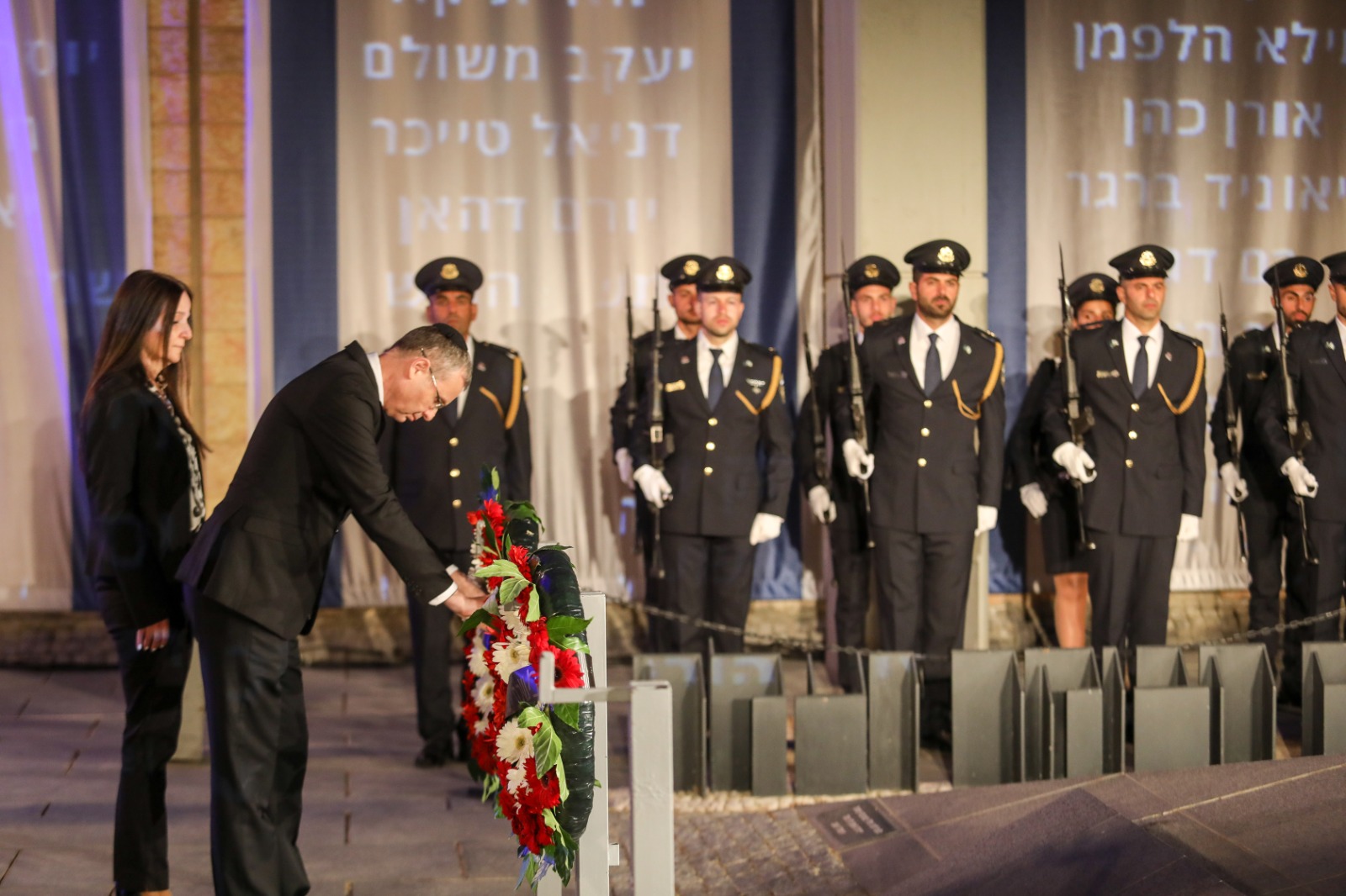 צפו: שרים לזכרם בכנסת | נפגשים עם המשפחות