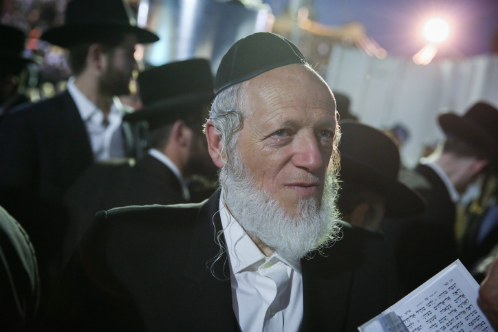 "משי זהב מונשם ומורדם: מעריכים שנגרם נזק"