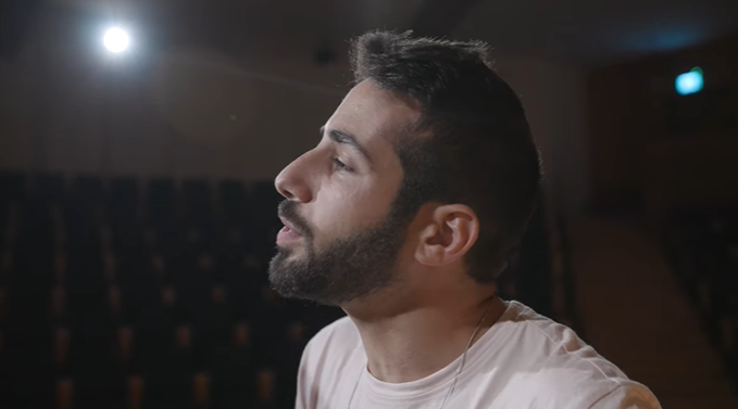 בעקבות הגיור של אשתו: אביחי הולנדר בשיר חדש
