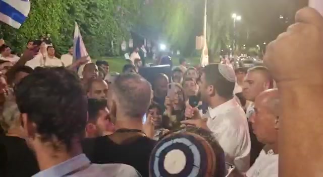 WhatsApp Video 2021-06-02 at 23.48.29