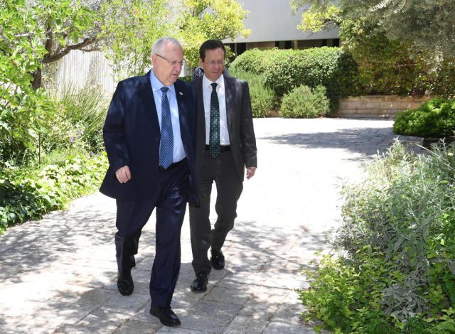 ריבלין: "תודה על הזכות שנתתם בידי לשרת אתכם"