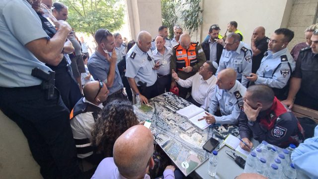 הערכת מצב בפתח בית החולים