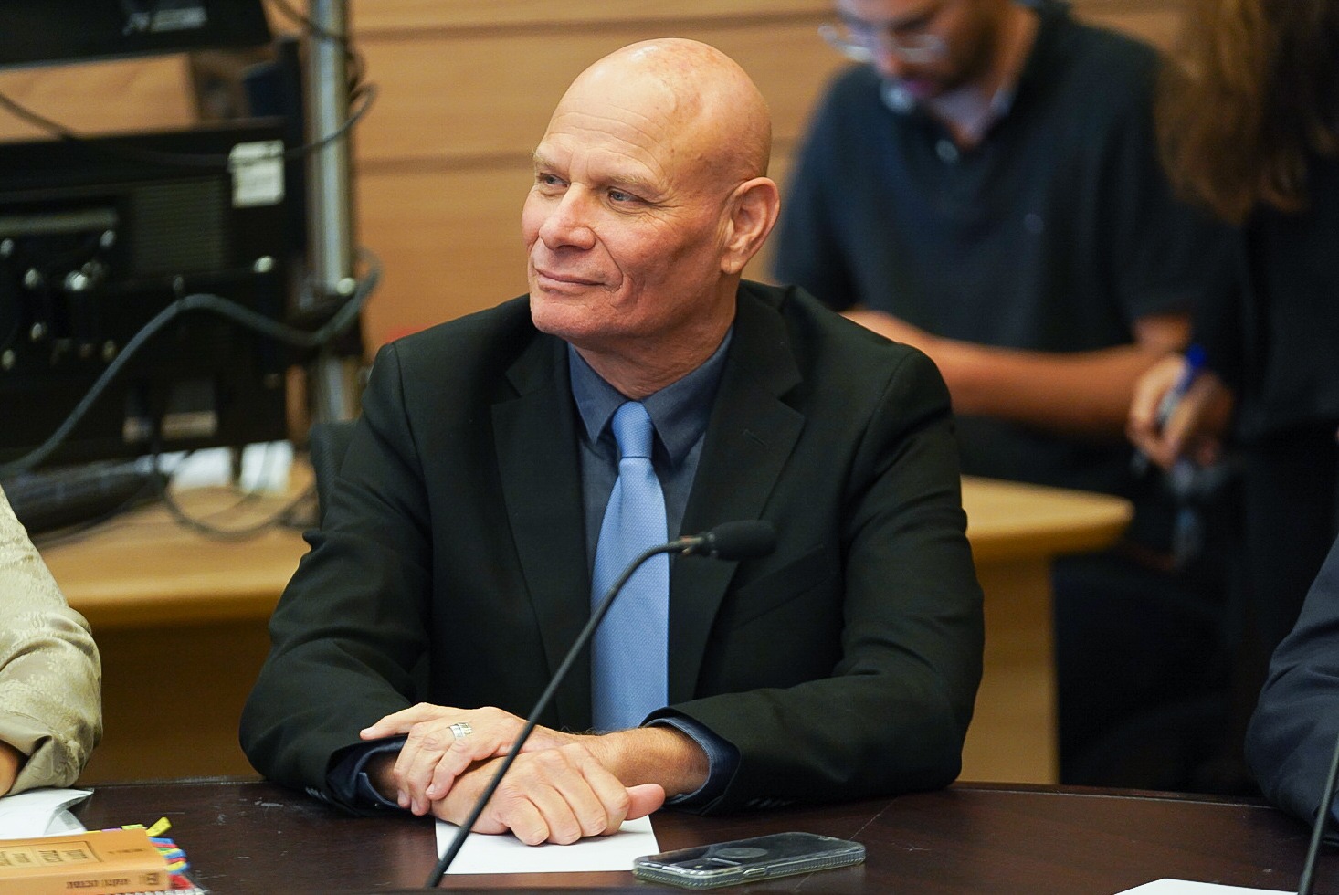 אחרי חשיפת סרוגים: דרישה לבדיקת מנכ"ל הכנסת