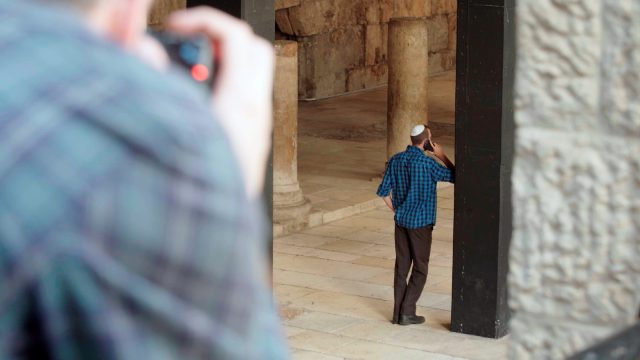 (מתוך: "מרגלים מבית", כאן 11)