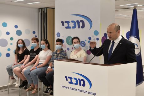 בנט: "אפשר לנצח את הגל הנוכחי גם בלי הגבלות"