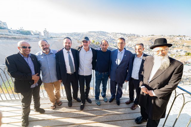 אבן פינה בשכונת נוף ציון: "גאולתה של ירושלים"