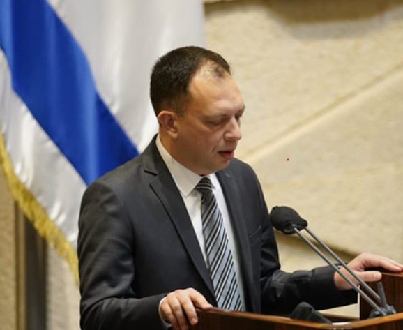 הח"כ מיש עתיד: "עבאס מתגלה כמנהיג מרשים"