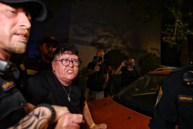 פז להורביץ: "רוצה מסתננים? קח אותם אליך"