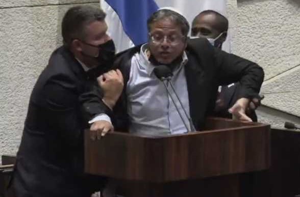 אחמד טיבי סילק את איתמר בן גביר מדוכן הכנסת