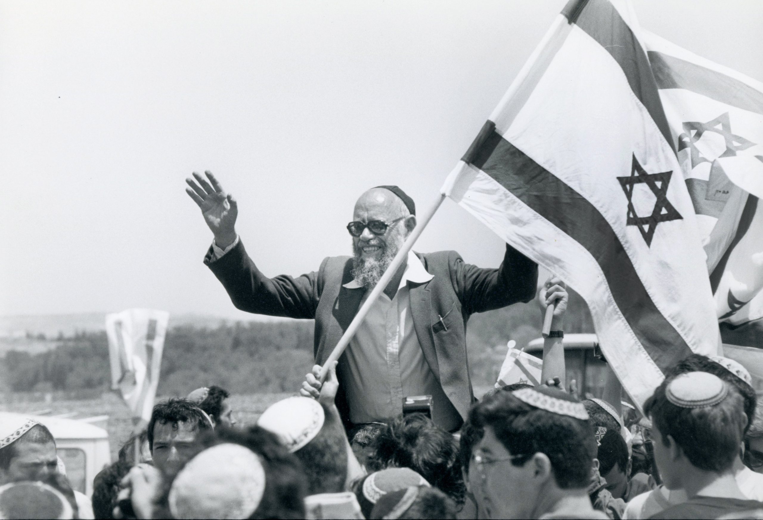 בקרוב בי-ם: רחובות ע"ש אורי אליצור והרב לוינגר?