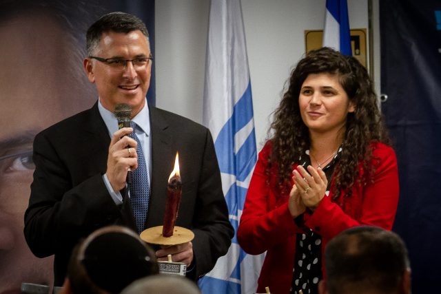 האם ח"כית בליכוד תסייע לקואליציה?