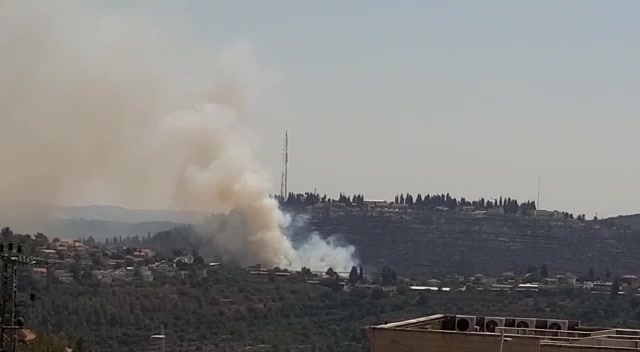 לאחר שבוע: שריפה מתלקחת בגבעת יערים