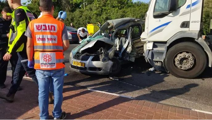 הרוג ושני פצועים בתאונת דרכים סמוך למזכרת בתיה