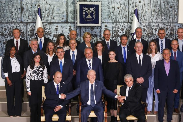 תמונת הממשלה המסורתית אצל הנשיא