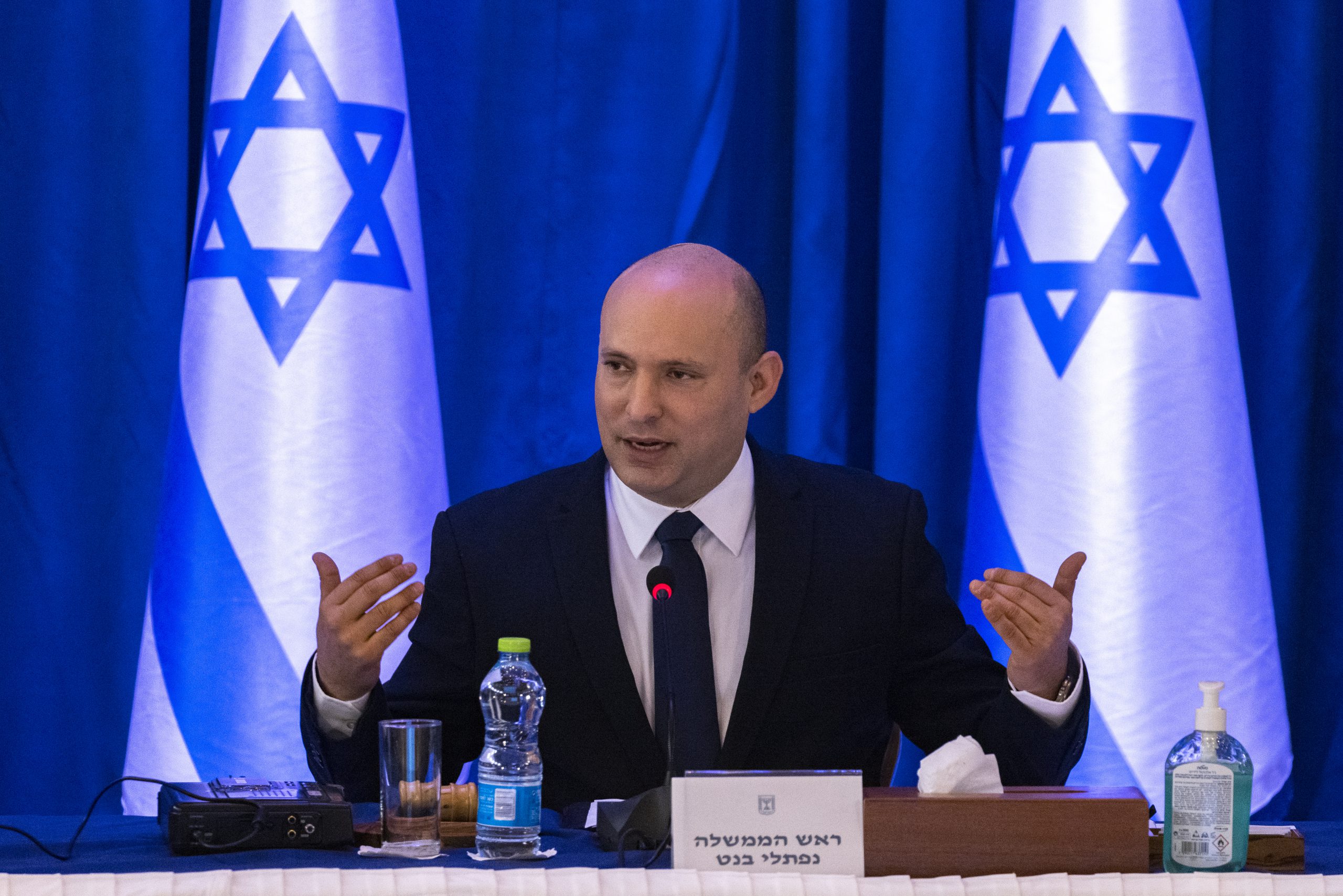 "ראיתי אדם שמאמין במדינה בכל ליבו", הנדל על בנט